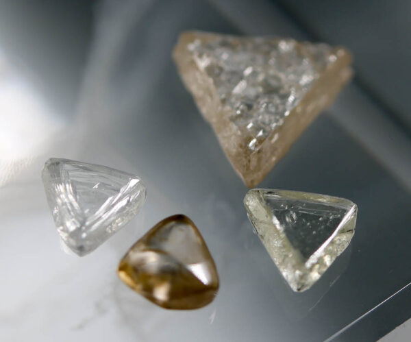 Macle Diamonds