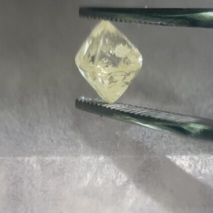 Un-cut Argyle Cape Diamond