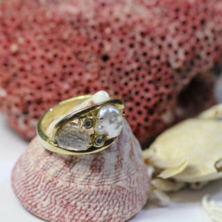 Rough & Cut Diamond Keshie Pearl Ring